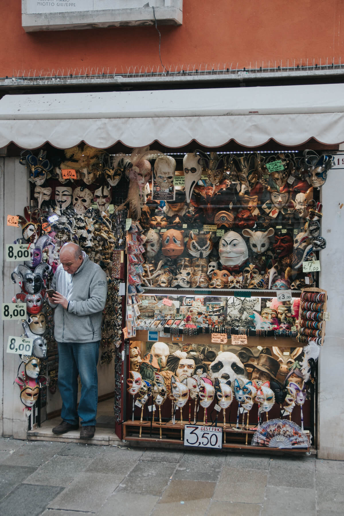 Mask Shop in Venice