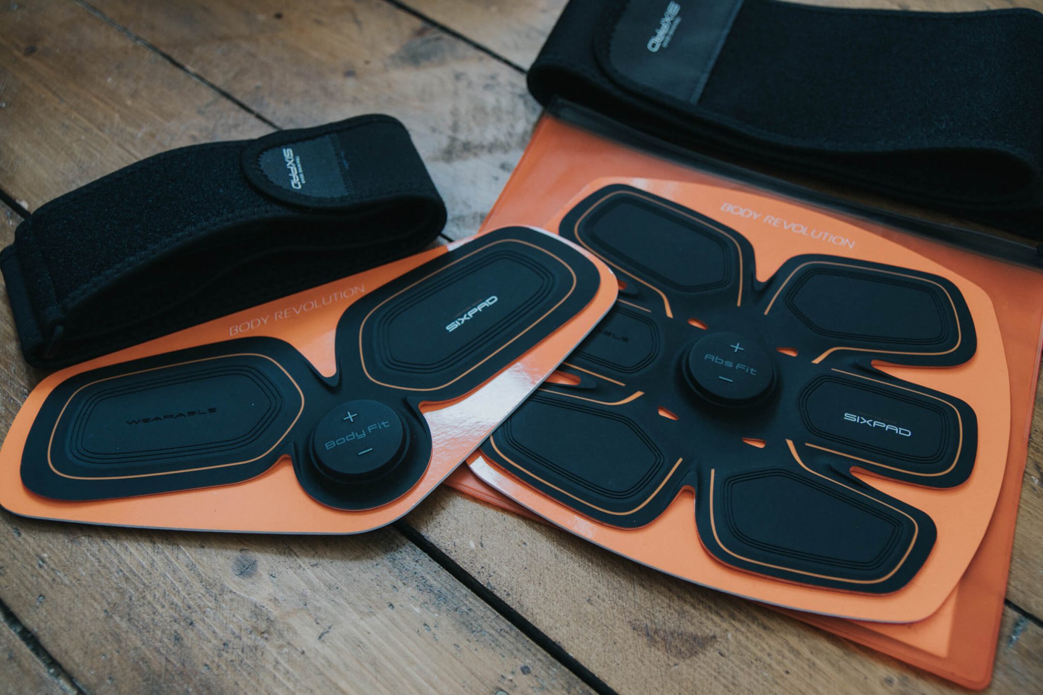 Sixpad Review - The Solution To Getting Abs? - I'm Peter